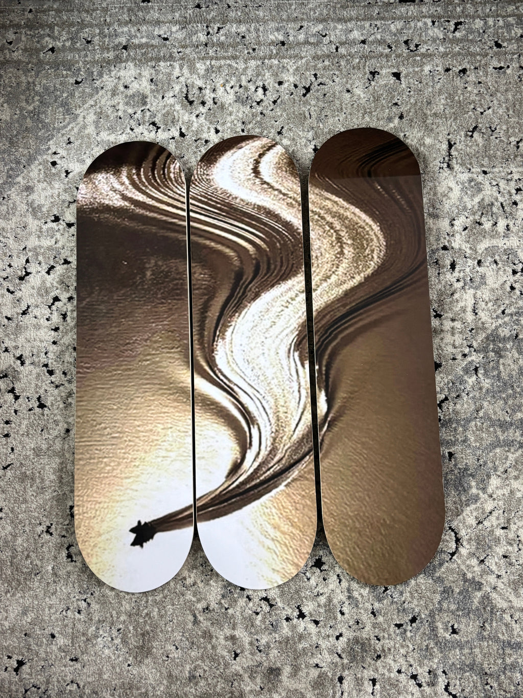 GOLD + SILVER WAVES